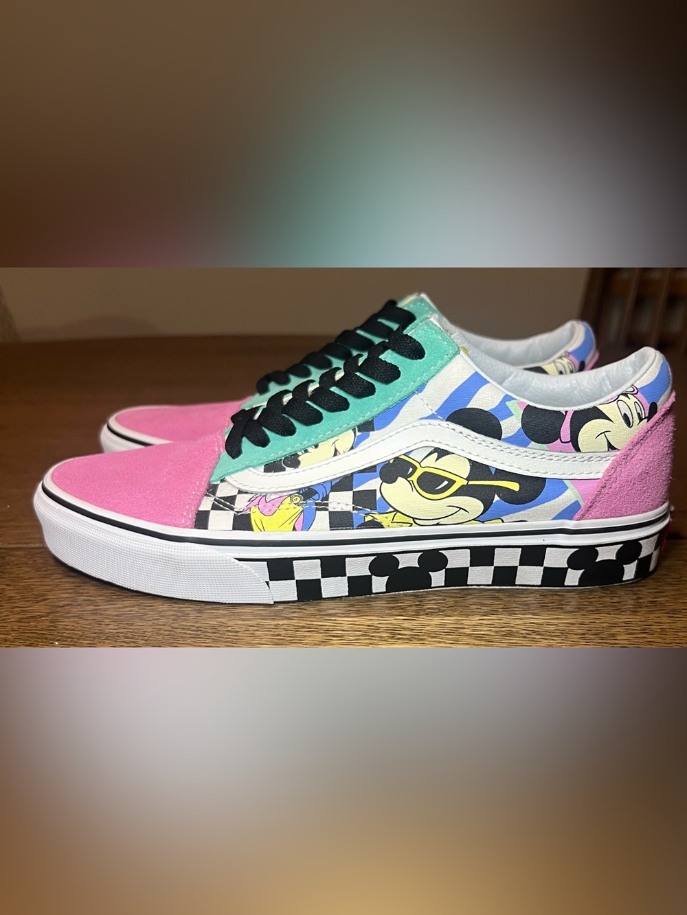 Vans x Disney Shoes Old Skool 80s Mickey Suede Sneakers W Size 9.5/M 8 - Picture 3 of 13